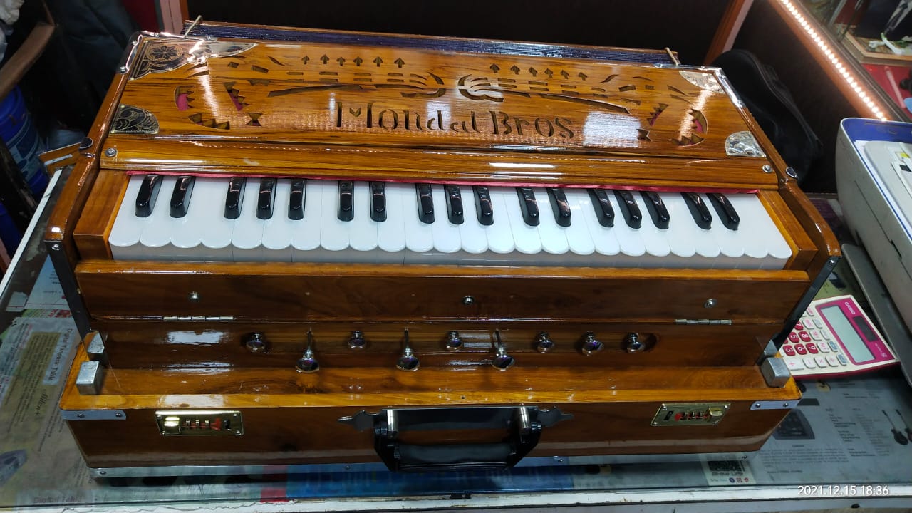 classic-harmonium-.jpg